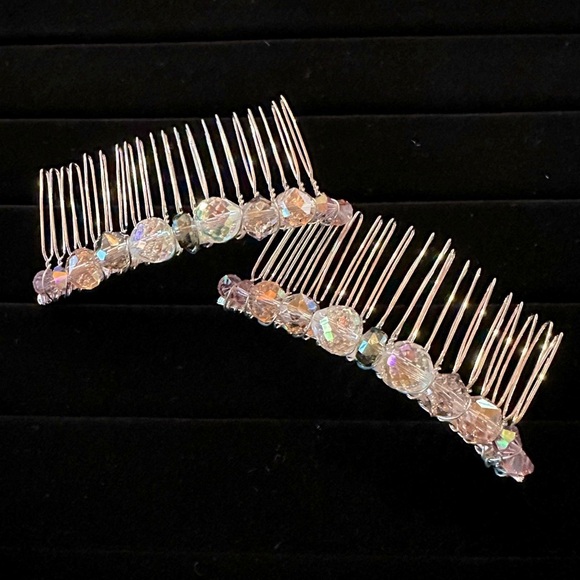 Handmade Light Purple, Pink, Lavender, AB & Green Crystal Glass Silver Hair Comb - Picture 1 of 9